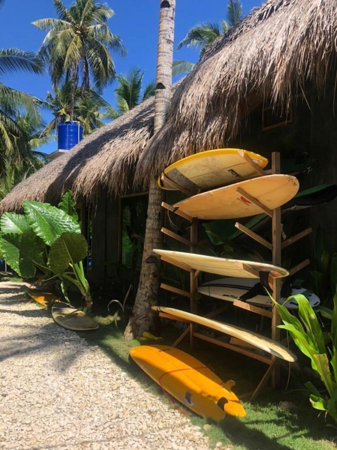 Hiraya Surf Hostel General Luna  Extérieur photo
